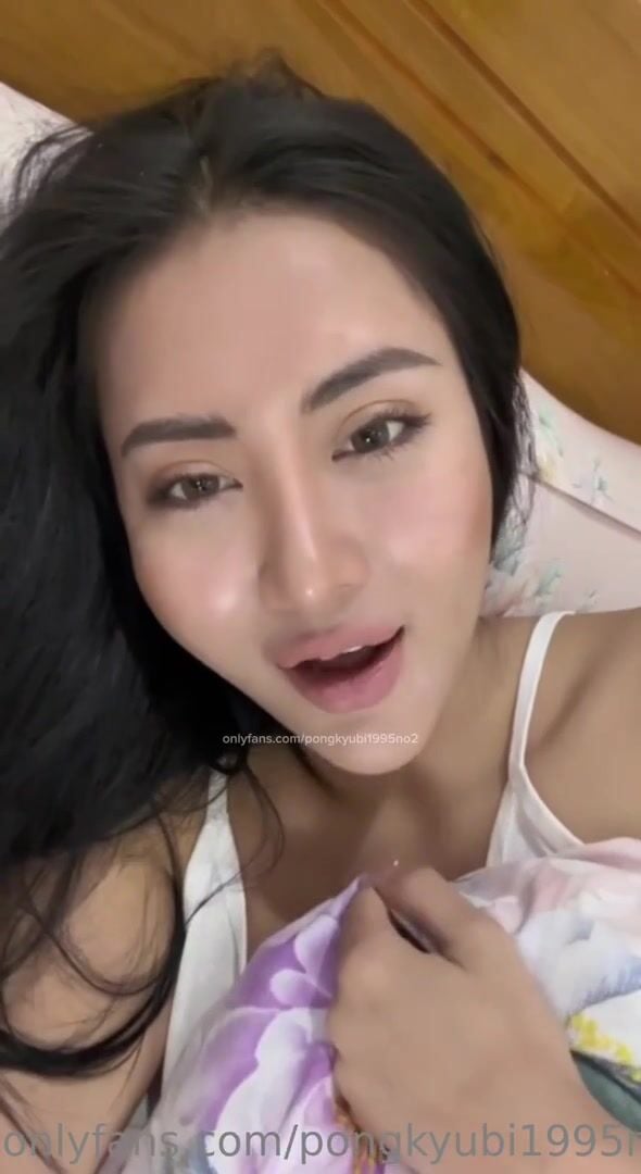 Pong Kyubi Lên cơn nứng, Khẩu dâm Bóp vú, Nứng tự móc lồn thủ dâm Sướng rên rỉ
